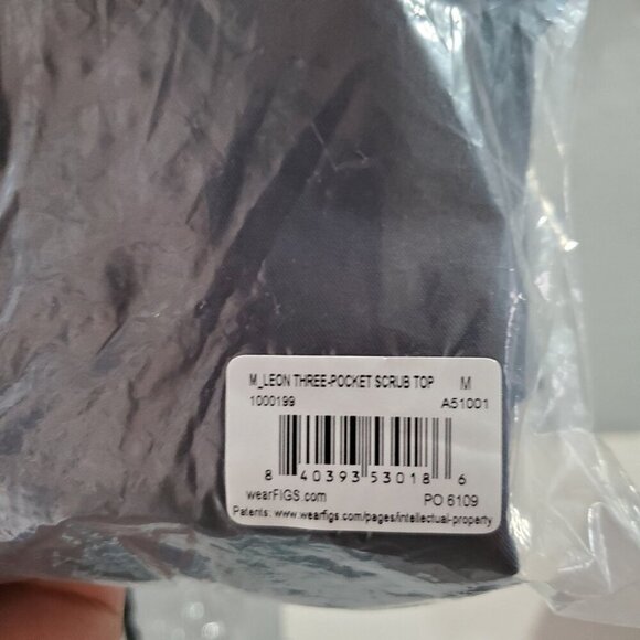 Figs Leone Three Pocket Scrubs Top Men Size Large NWT Short Sleeve V Neck - Picture 3 of 10